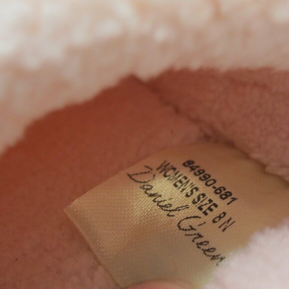 Daniel Green Addie slip-on slipper in pink 8N - Picture 2 of 14
